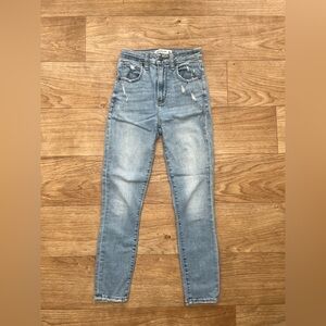 Abercrombie Jeans
